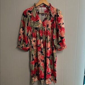 NWOT Mod Boutique Floral Dress Large New!! Short Sleeve